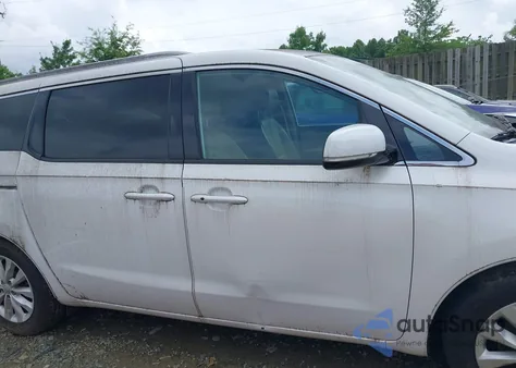 2015 Kia Sedona Ex z USA, uszkodzony, nr VIN KNDMC5C17F6056047